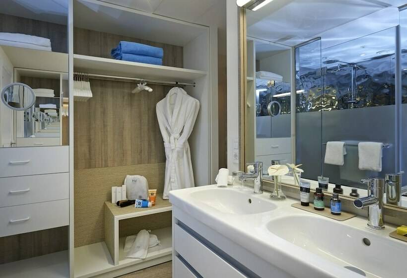 Suite Superior, Me Ibiza   The Leading Hotels Of The World