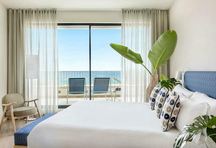 海景套房, Me Sitges Terramar