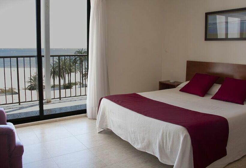 Standard-huone, Sicania