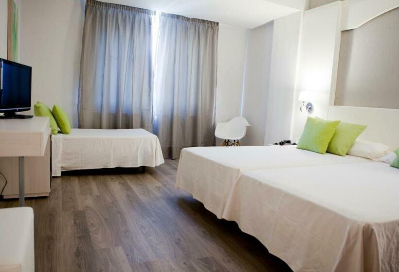 Quarto Triplo Standart, Mir Octavio