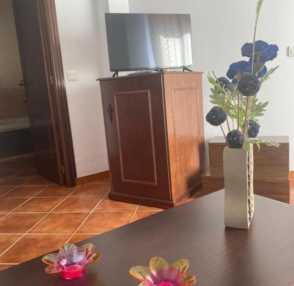 Suite, Meson Fuente Del Pino