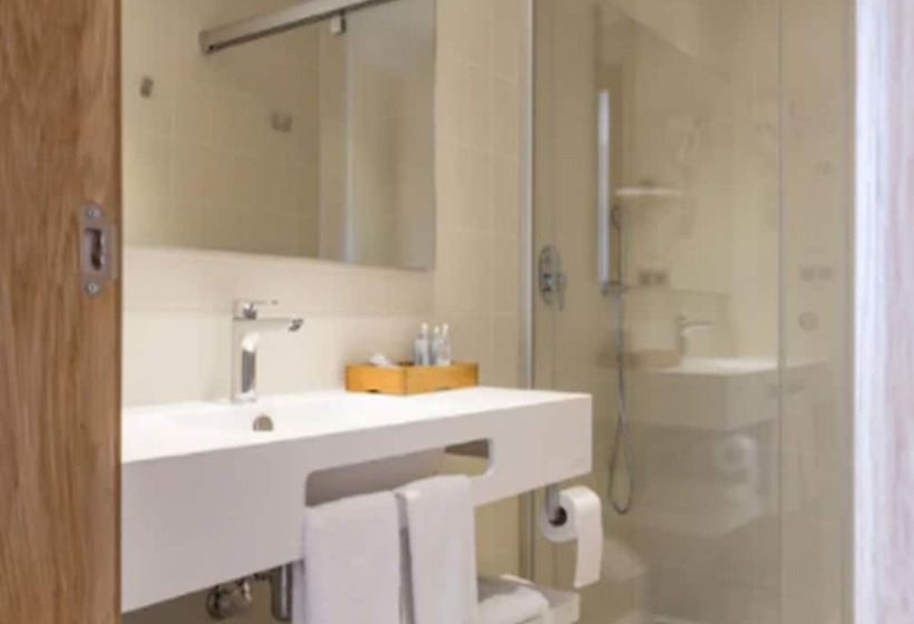 Номер Basic, Voramar