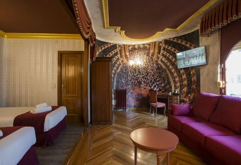 اتاق استاندارد چهار تخته, Casual Del Teatro Madrid