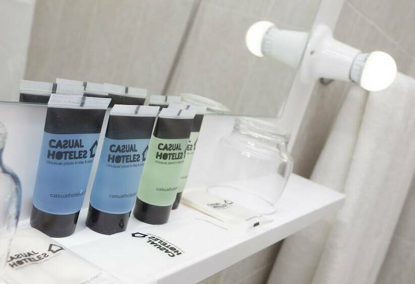اتاق استاندارد با تراس, Casual Del Teatro Madrid