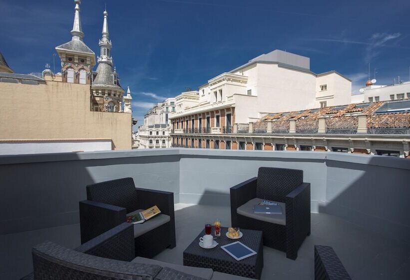 اتاق استاندارد با تراس, Casual Del Teatro Madrid