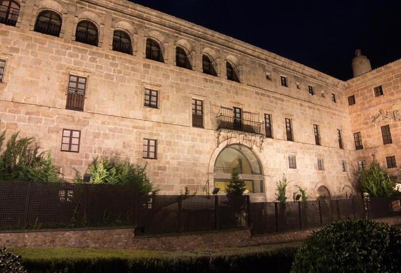 סוויטה נשיאותית, Hostería Del Monasterio De San Millan