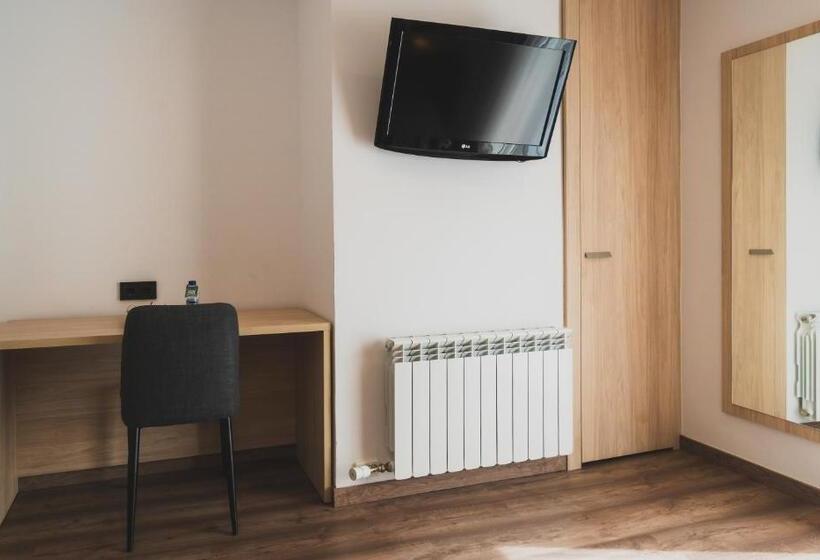 Номер Стандарт, Jardi Apartaments