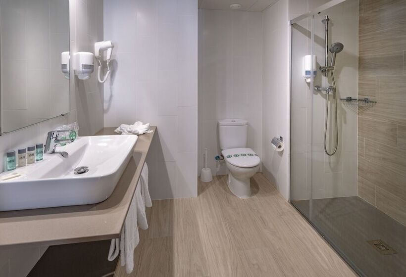ファミリールーム, 4r Miramar Calafell