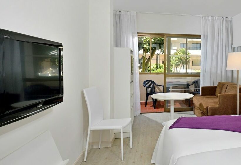 סוויטת ג'וניור בקומת קרקע, Ocean House Costa del Sol, Affiliated by Meliá
