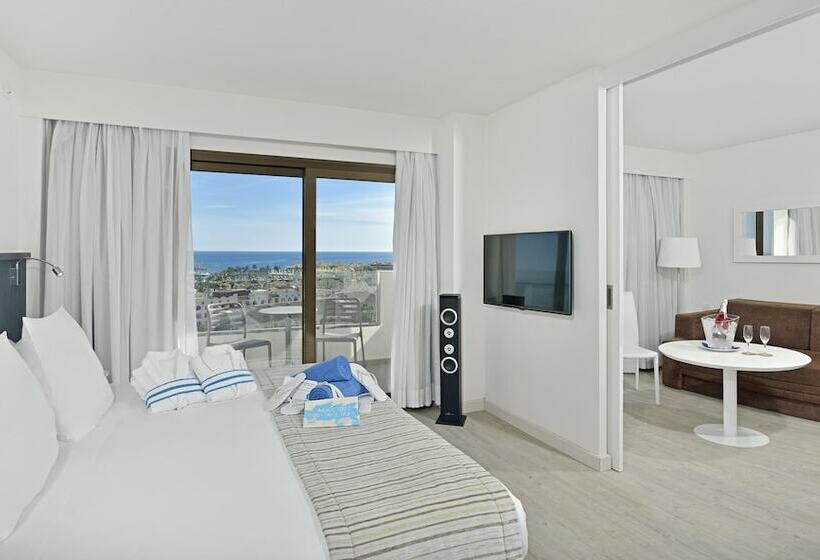 סוויטת פרמיום עם נוף לים, Ocean House Costa del Sol, Affiliated by Meliá