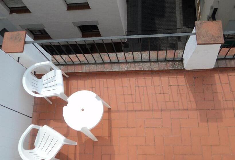 Quarto standart com terraça, Caleta