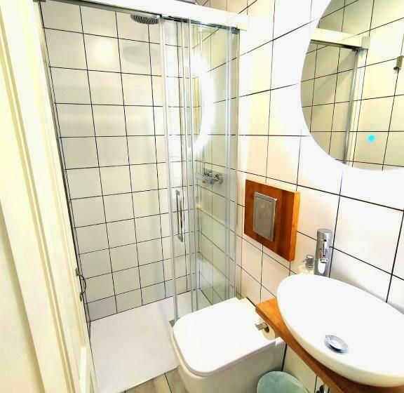 Номер Стандарт Индивидуальный Вид на Город, Hostal Mafer