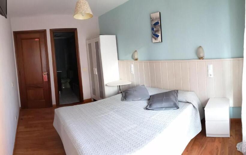 Quarto Estandar, Hostal Campoamor