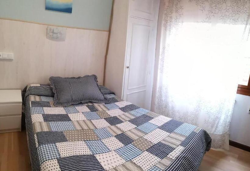 חדר סטנדרט חדר אמבטיה משותף, Hostal Campoamor