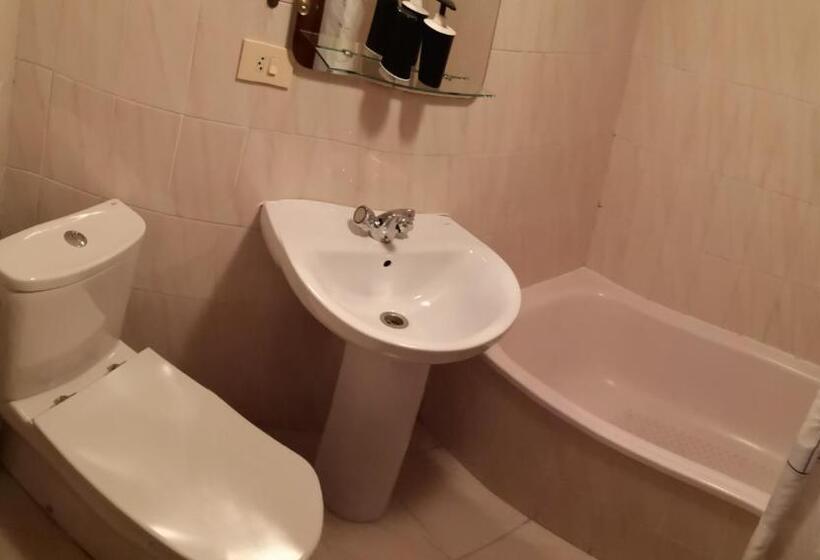 Quarto Triplo Estandar, Hostal Campoamor