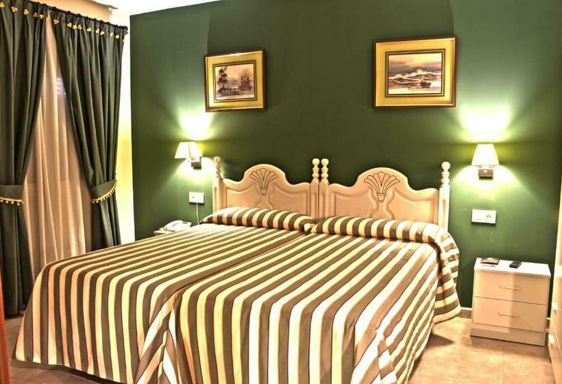 Номер Стандарт, Hostal Carmen