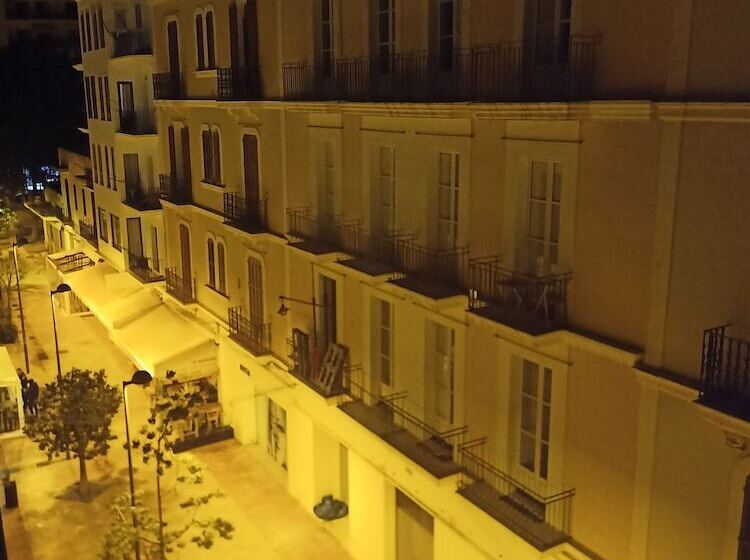シングルベーシックルーム, Hostal Parque Ibiza
