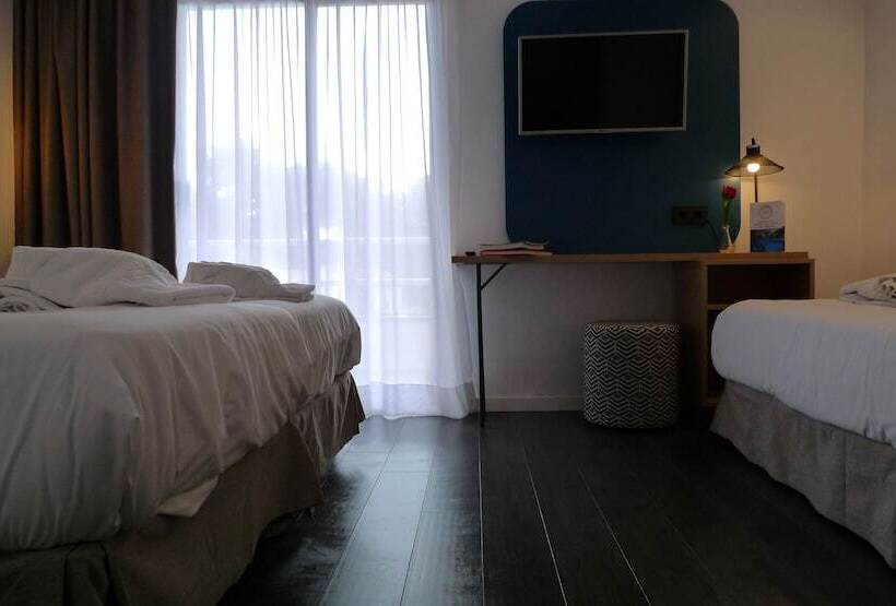 스탠다드 트리플 룸, La Concha Soul Boutique