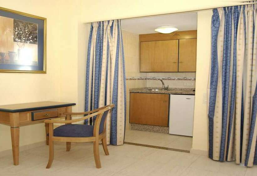 Студио Стандарт Боковой Вид на Море, Apartamentos Pyr Fuengirola