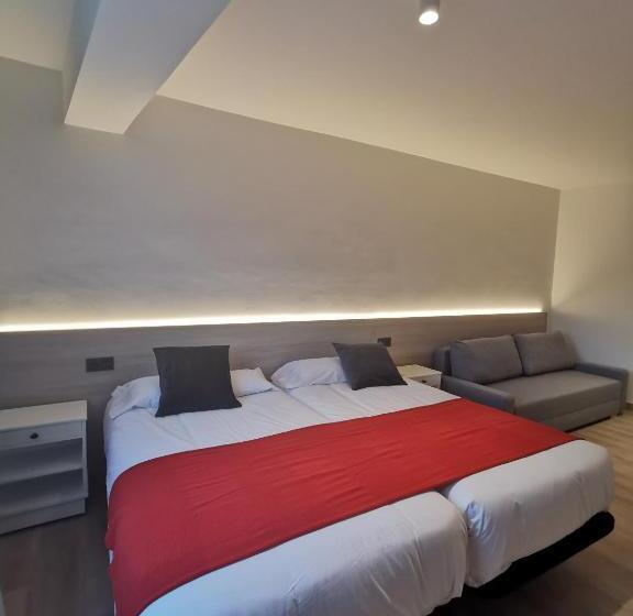Quarto Triplo Estandar, Seijo