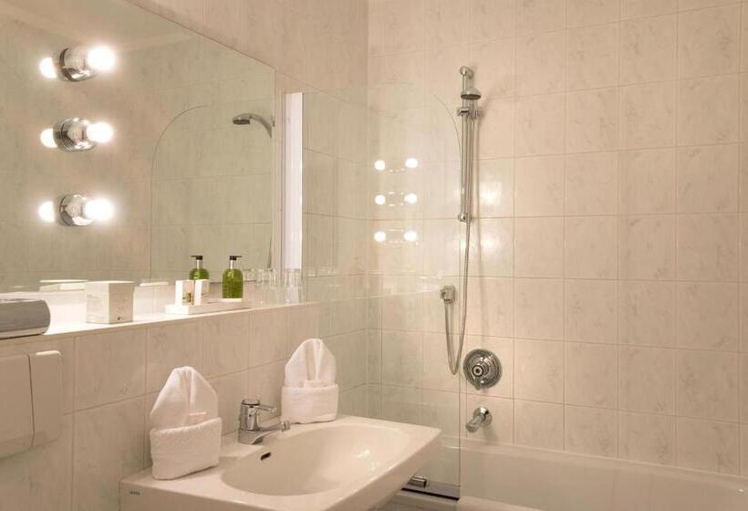 اتاق یک تخته با چشم‌انداز باغ, Dermuth Hotels – Hotel Dermuth Pörtschach