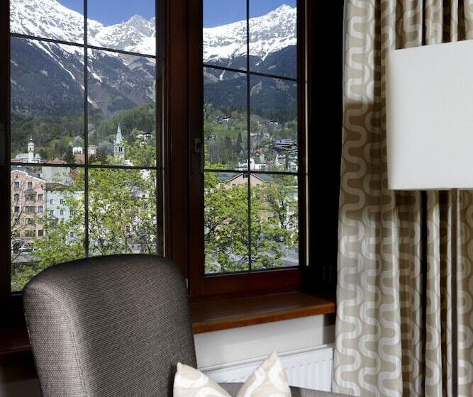 اتاق استاندارد یک نفره, Innsbruck