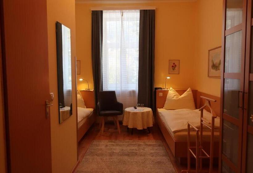 이코노미 싱글 룸, Kur  Und Gästehaus Villa Anna