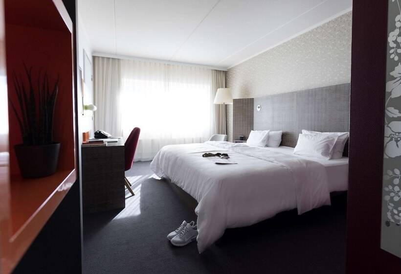 스탠다드 룸, Max Brown Hotel 5th District, Part Of Sircle Collection   Formerly Pentahotel Vienna