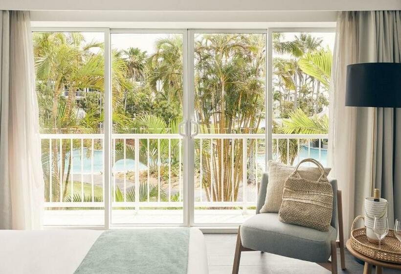 חדר סופריור נוף לבריכה, Daydream Island Resort