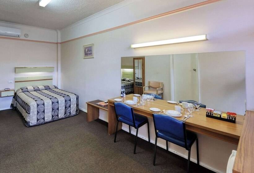 Номер Стандарт, Comfort Inn Crystal Broken Hill