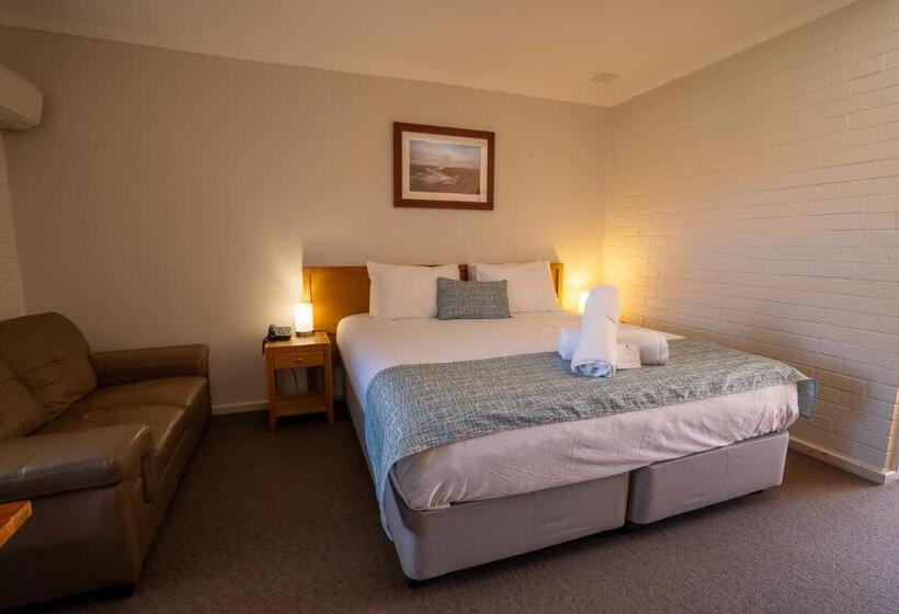 Номер Executive Кровать Кинг, Hospitality Carnarvon, Surestay Collection By Best Western