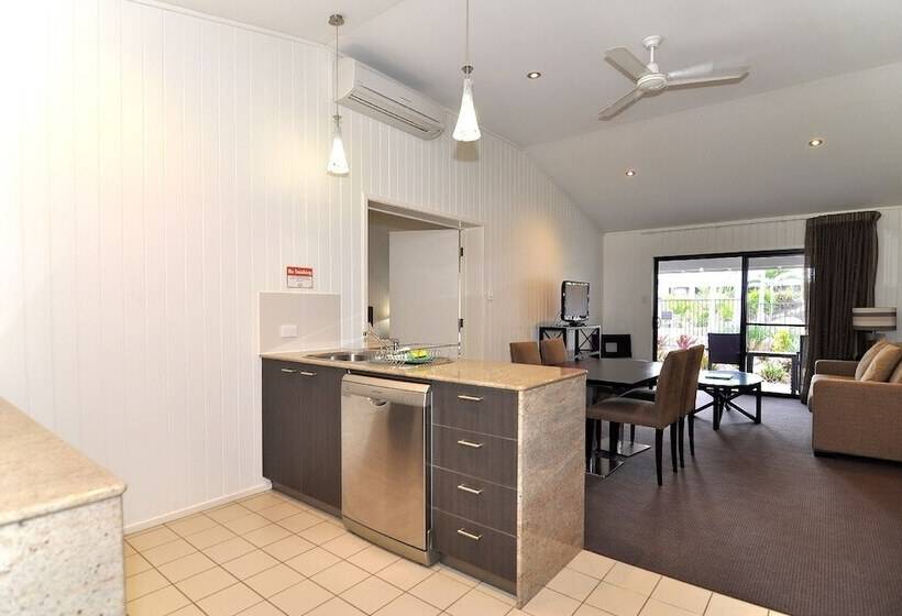 Apartamento 2 Dormitórios, Mission Beach Resort