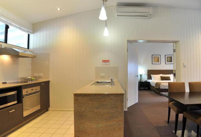 Apartamento 2 Dormitórios, Mission Beach Resort