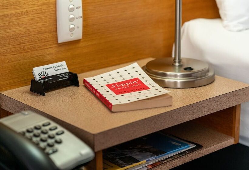 이그제큐티브 룸, Country Pathfinder Motor Inn