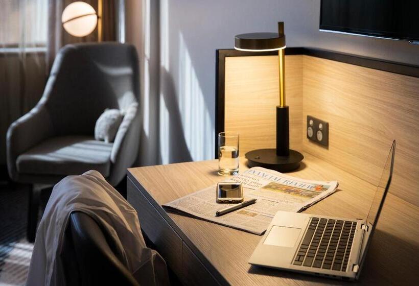 스탠다드 룸, Novotel Sydney Parramatta
