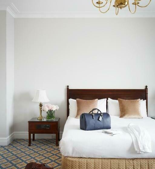 Номер Deluxe Кровать Кинг, The Windsor