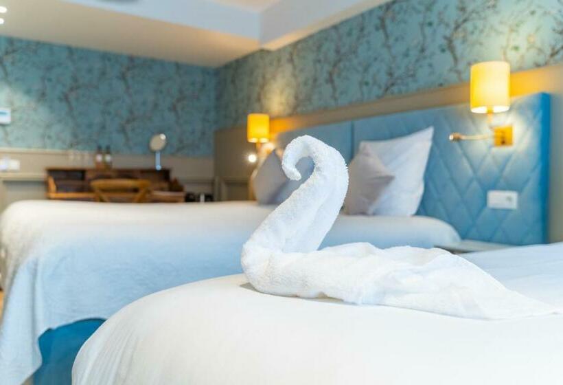 Семейный Номер, Grand Hotel Normandy By Cw Hotel Collection
