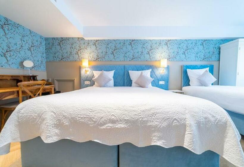 Семейный Номер, Grand Hotel Normandy By Cw Hotel Collection