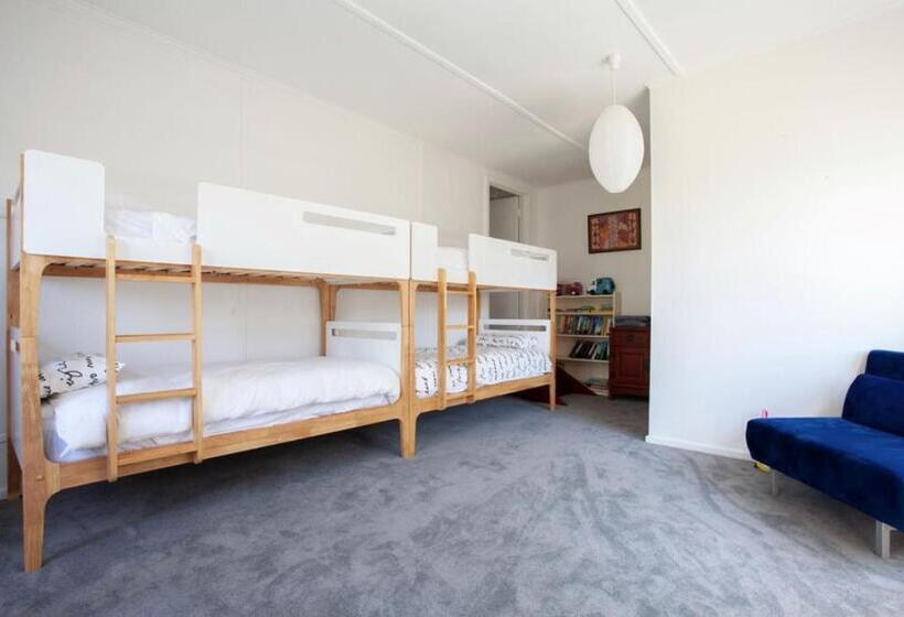 침실 3개 주택, Harbour View Motel