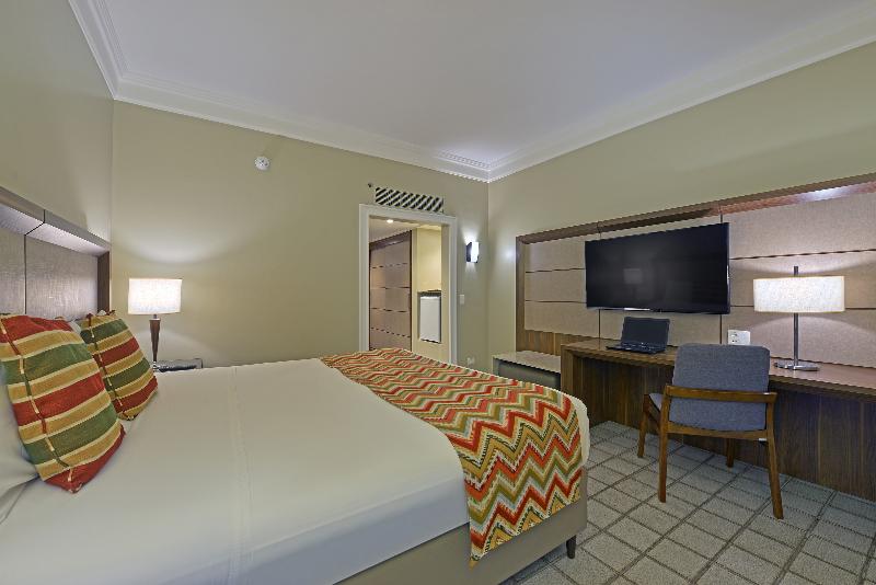 Номер Deluxe, Deville Prime Salvador