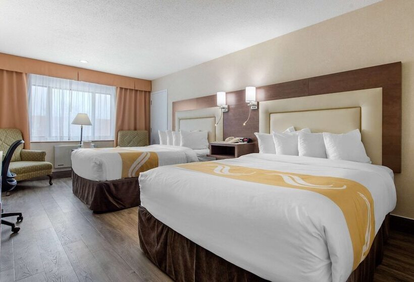 Номер Стандарт 2 Двуспальные Кровати, Quality Inn & Suites Gatineau