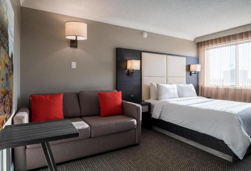 Номер Executive, Crowne Plaza Hotel Moncton Downtown, An Ihg