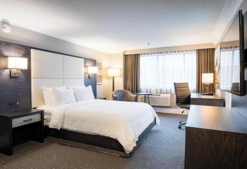 Номер Клуб, Crowne Plaza Hotel Moncton Downtown, An Ihg