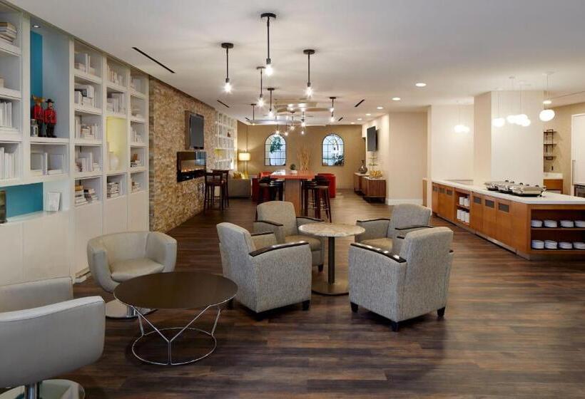 クラブルーム, Delta Hotels By Marriott Ottawa City Centre