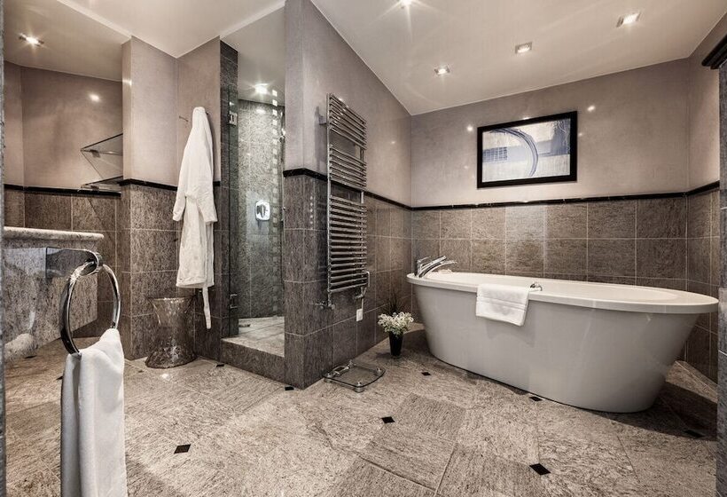 Люкс Повышенной Комфортности, Eden Roc   The Leading Hotels Of The World