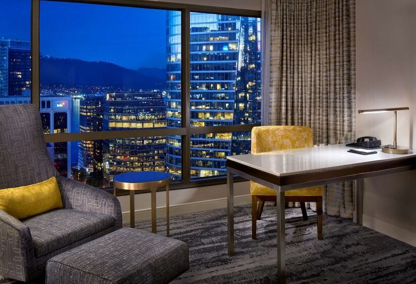 シティビューのダブルベッドスタンダードルーム, Hyatt Regency Vancouver