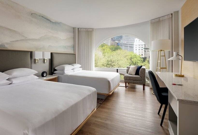 חדר סטנדרט שתי מיטות זוגיות, Montreal Marriott Chateau Champlain
