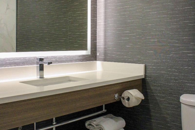 スイート, The Sutton Place Hotel Vancouver