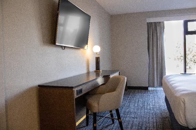 スイート, The Sutton Place Hotel Vancouver
