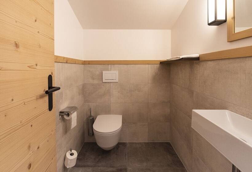 سوییت جونیور, Hôtel Cailler & Bains De La Gruyère